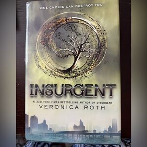 Insurgent by Veronica Roth